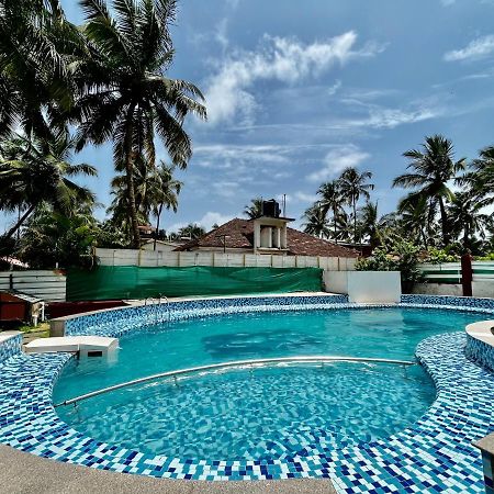 Red Sea Beach Resort Anjuna Exteriör bild